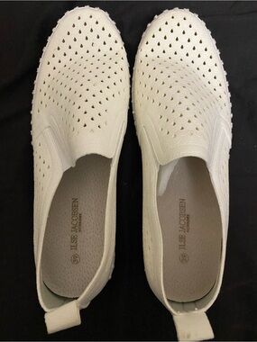 Ilse Jacobsen Cream Perforated Slip-On Sneakers